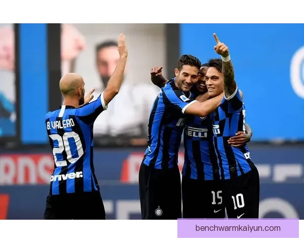 卡利亚里战术解析：球队整体防守结构与进攻策略的表现分析